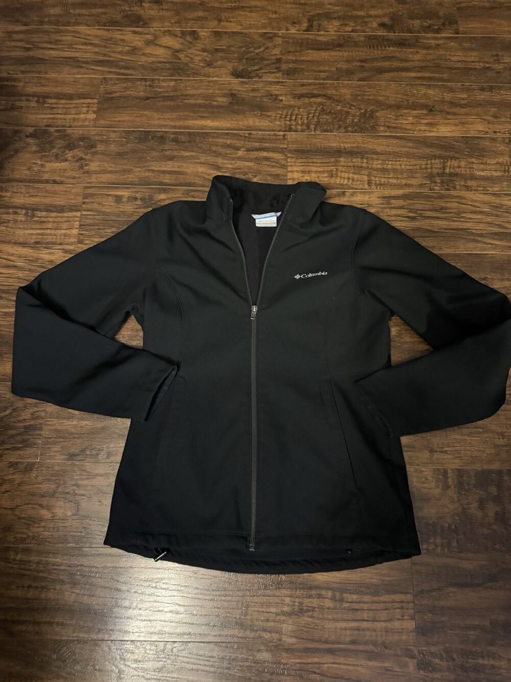 Columbia Women's Kruser Ridge softshell jacket in Black Size Medium